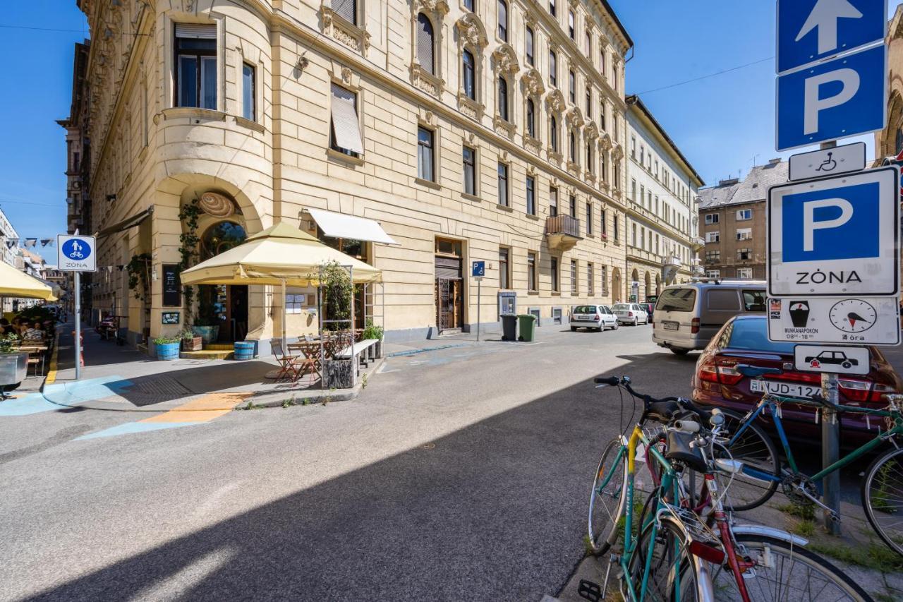 Studio Apollo Budapesta Exterior foto